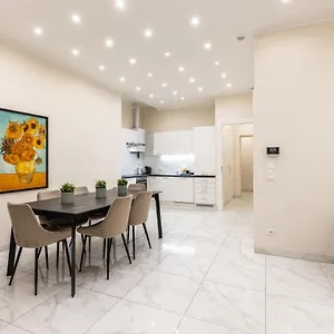  Apartment Spacious 2 Bedroom Nearby Center