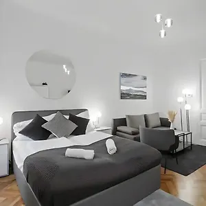  Apartment Apartment, Central, 2 Min To U1 Keplerplatz